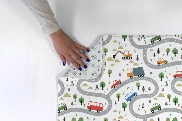 Kinderteppich Autos auf der Straße