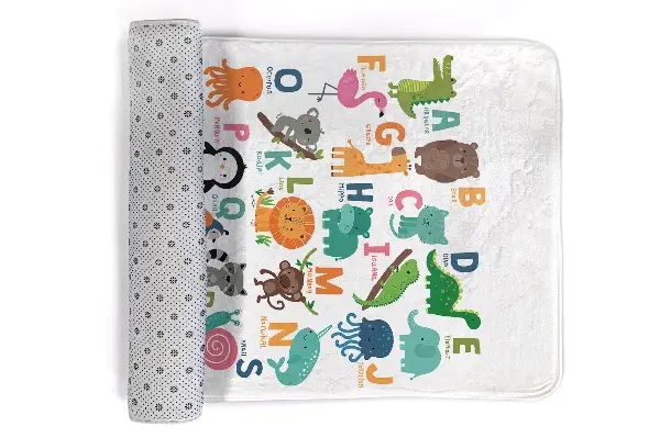 Kinderteppich Alphabet mit Tieren