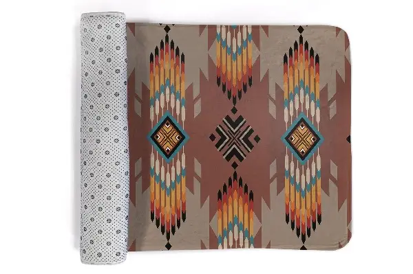 kleiner Teppich Geometrisches Muster