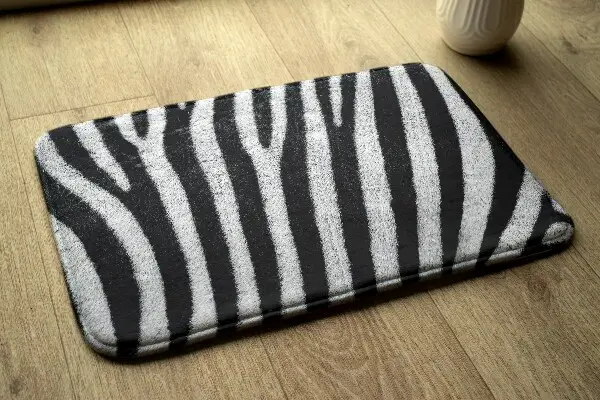 kleiner Teppich Zebra