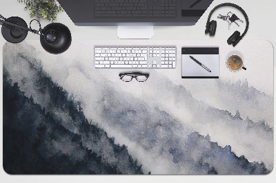 Schreibtischunterlage Berge im Nebel