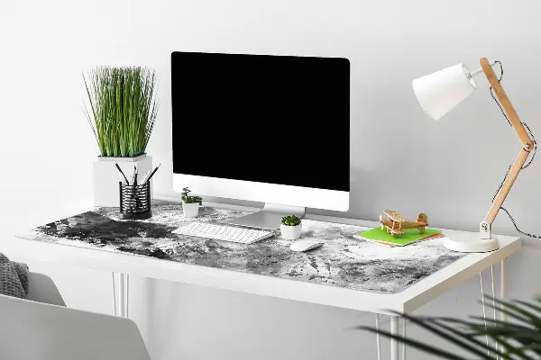 Büro-Schreibtischmatte Berglandschaft.