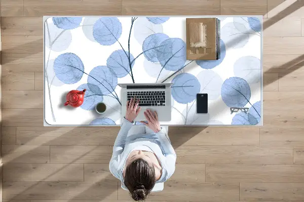 Büro-Schreibtischmatte Niederlassungen mit Blättern.