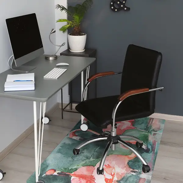 Stuhlmatte für Hartböden Lackierte Flamingos.
