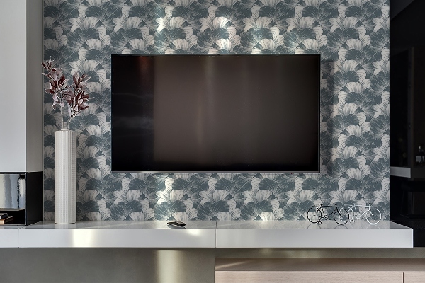 Wandverkleidung innen Blumen für den Fernseher